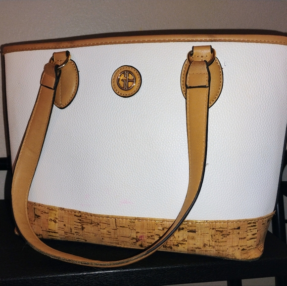 Giani Bernini Handbags - Giani Bernini white purse